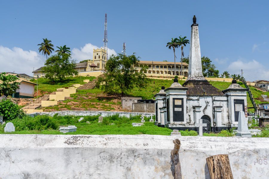 elmina 10.jpeg